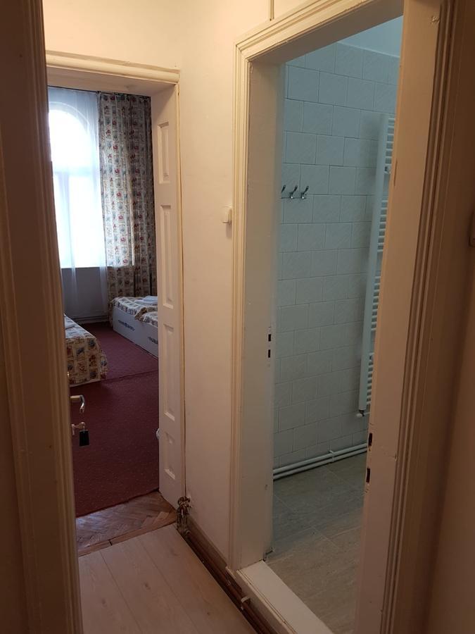 Cameră cvadruplă cu baie