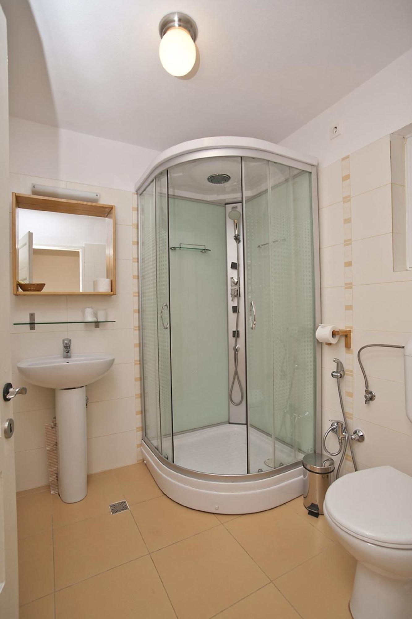 Apartament cu 2 dormitoare