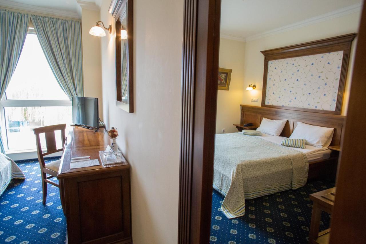 Chambre Double ou Lits Jumeaux
