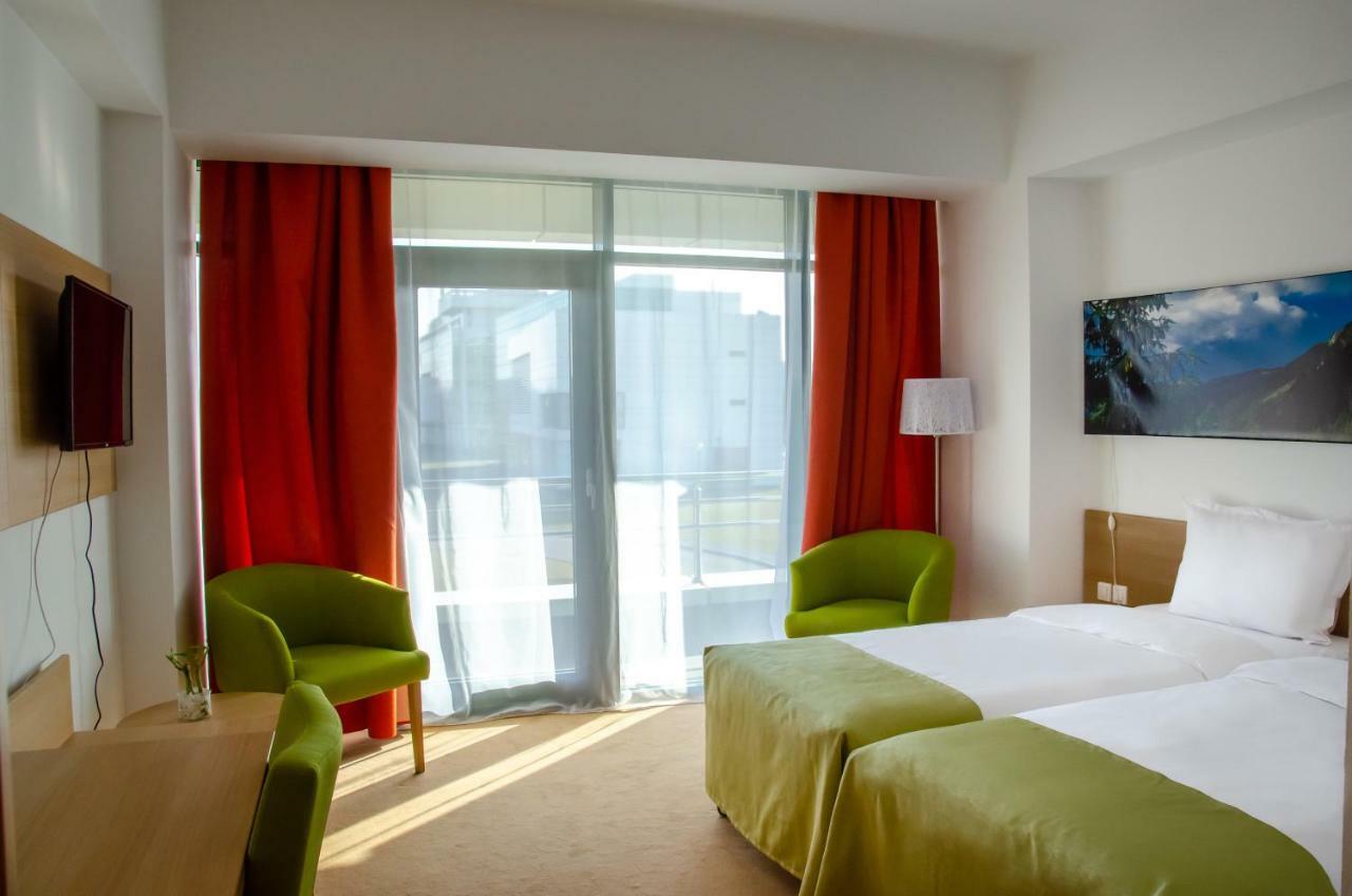 Twin Room Garden View