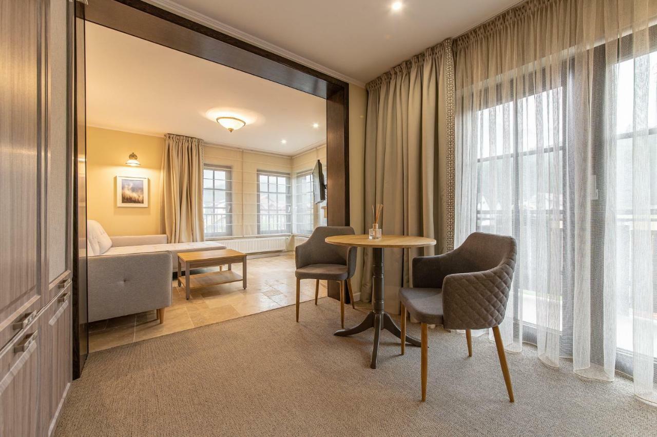 Apartament cu vedere la munte