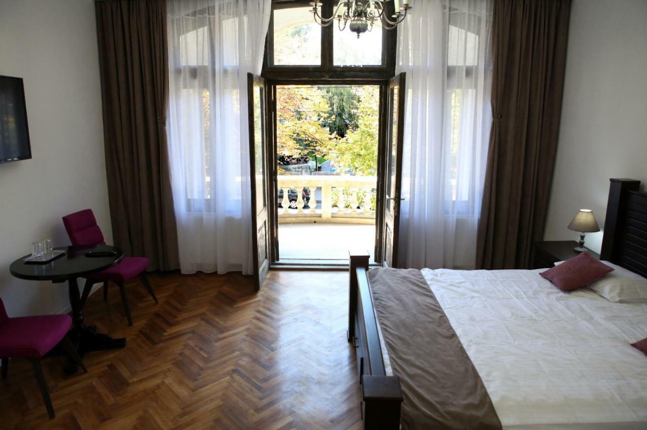 Cameră de familie cu balcon