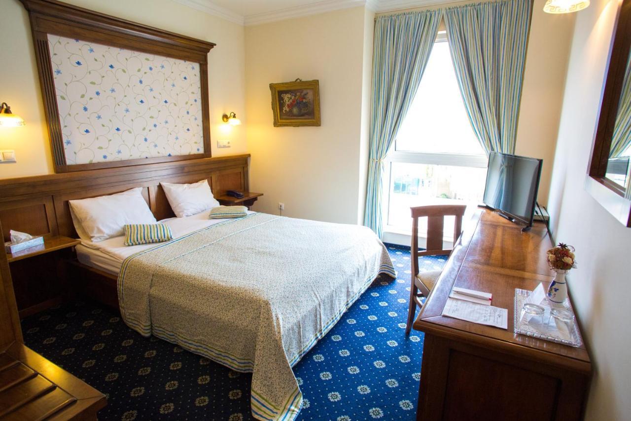 Chambre Simple avec Salle de Bains