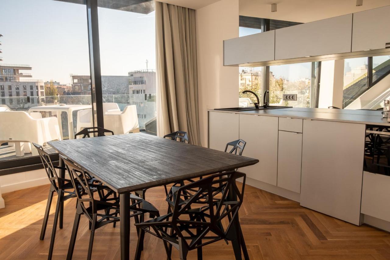 Urban Loft One-Bedroom Apartment