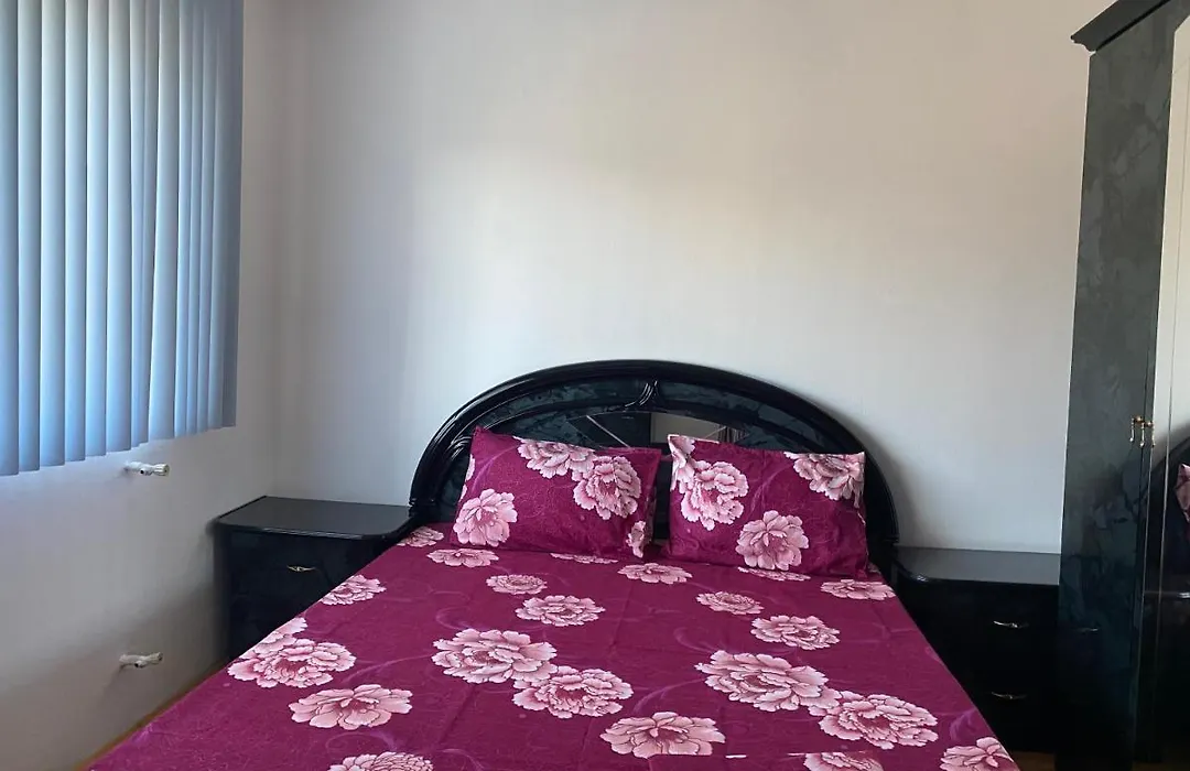 Apartament Rozelor Elena-1