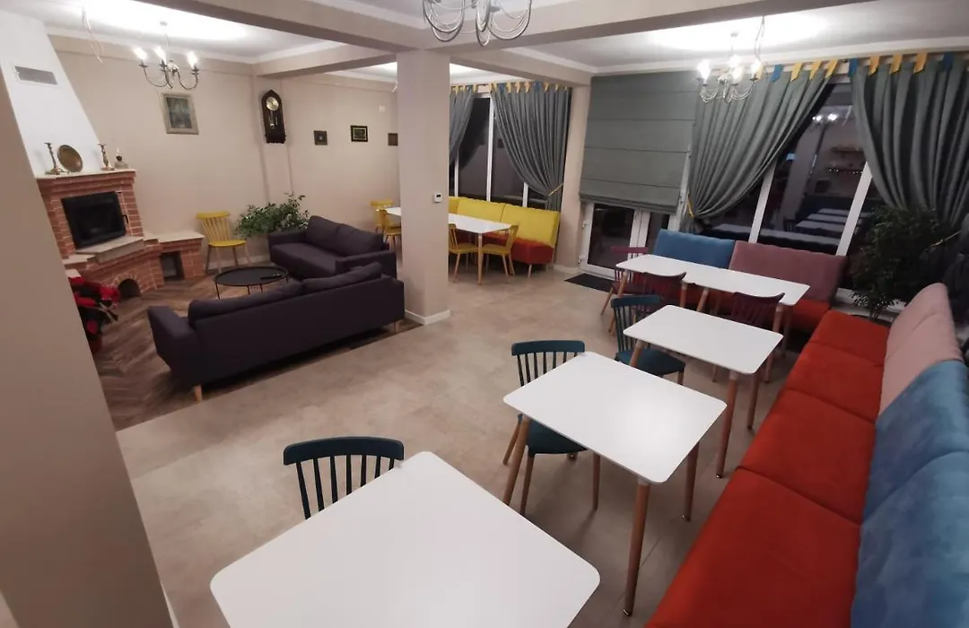 Casa De Pe Vale-1