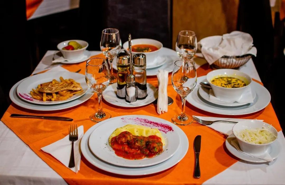 Hotel Davos-1