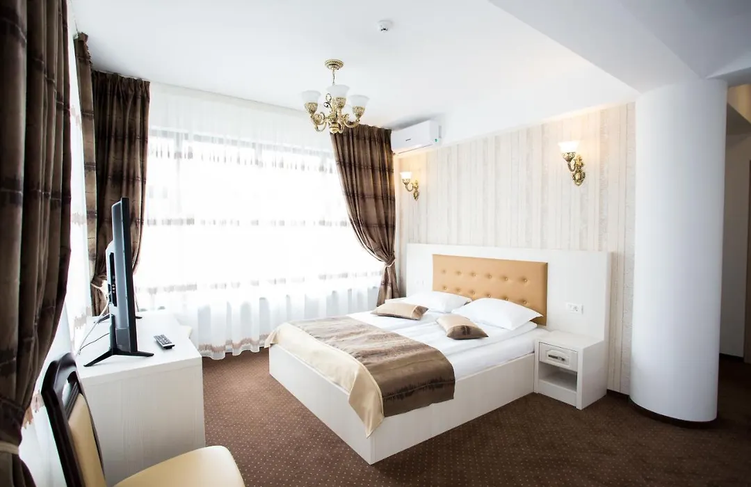 Hotel-Restaurant Ayan Piatra Neamt-1