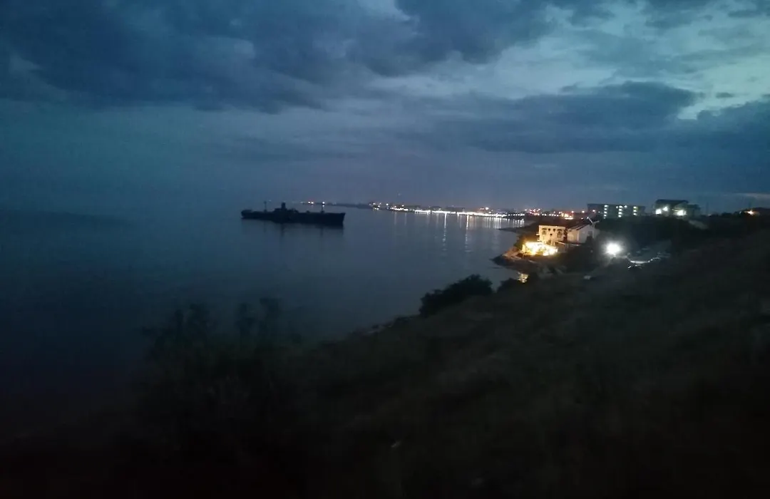 Azamara-1