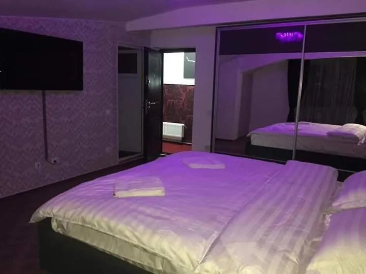 Ely'S Mansion-24H Check-In-1