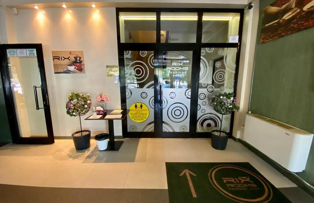Pensiunea Rix Rooms-1