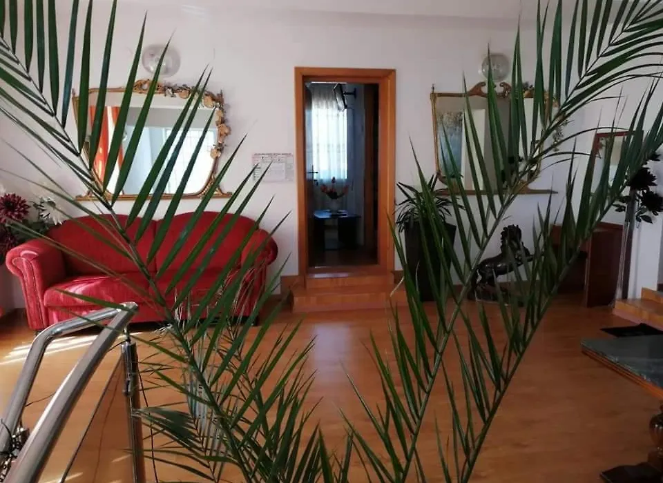 Casa Regala Ear-1