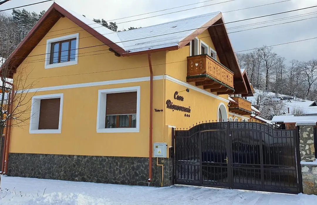 Casa Rasnoveana-1