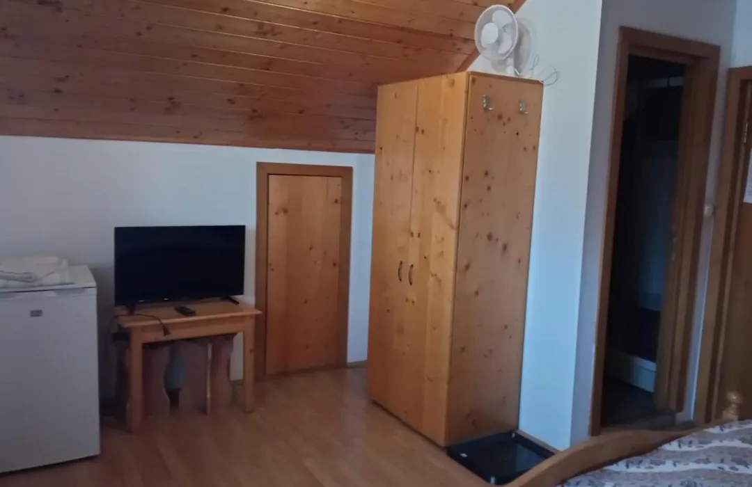 Casa Spatar-1