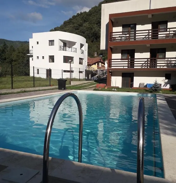 Vila Ovidiu-1