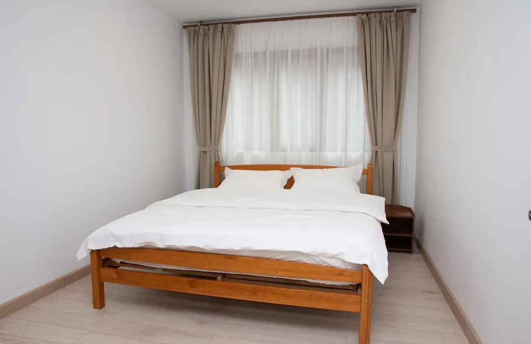 Casa dintre Brazi Hunedoara-1