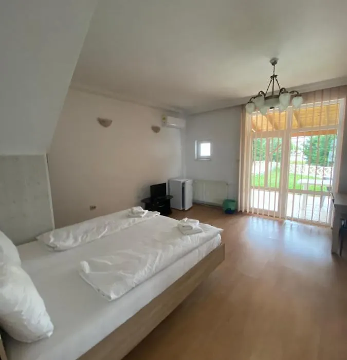 Vila Hubert-1
