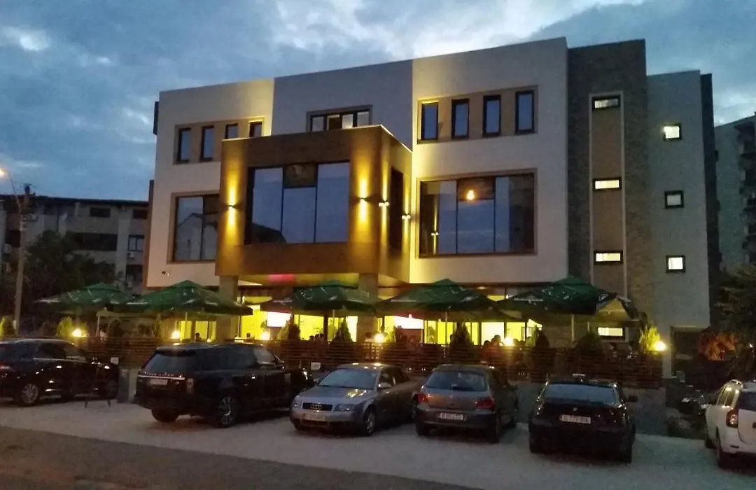Hotel Excellence-1