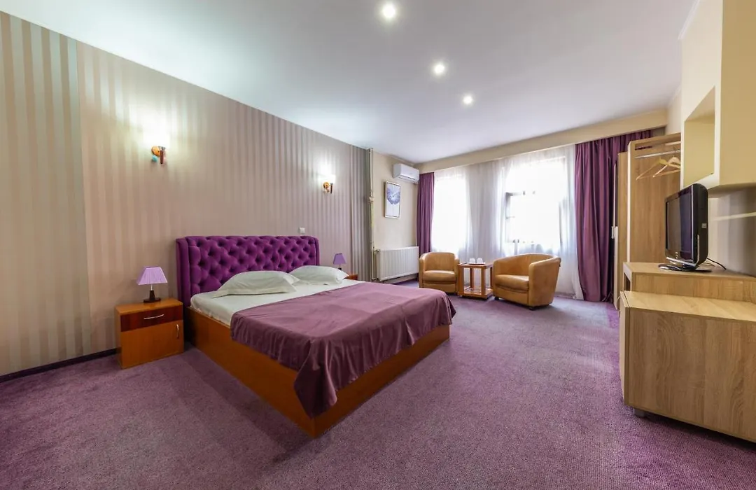 Hotel Amphitryon-1