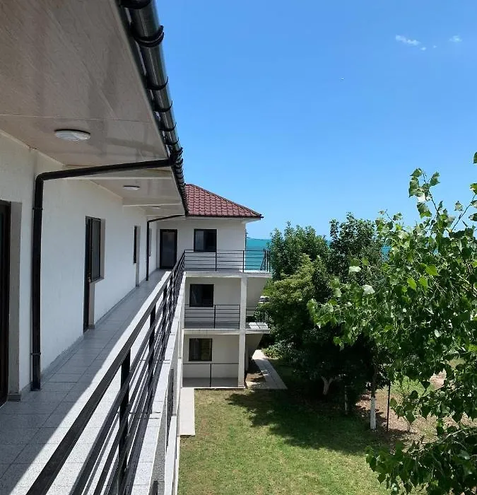 Casa Steluta de Mare-1
