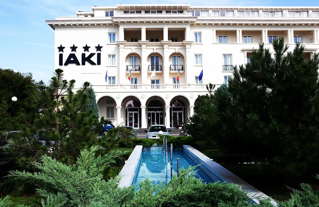 Iaki Conference & Spa Hotel-1