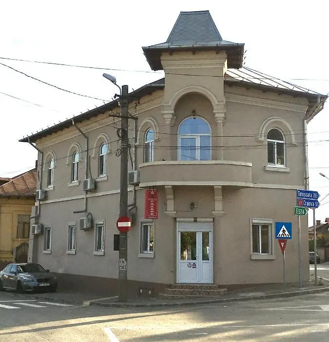 Dyhouse-1