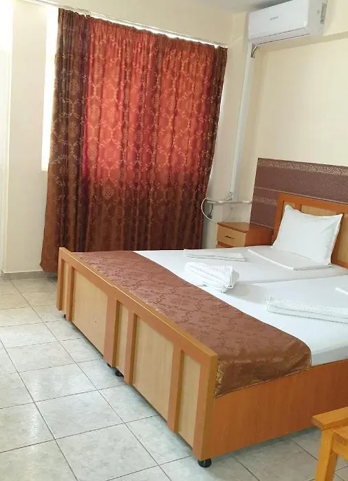 Hotel Elegance-1