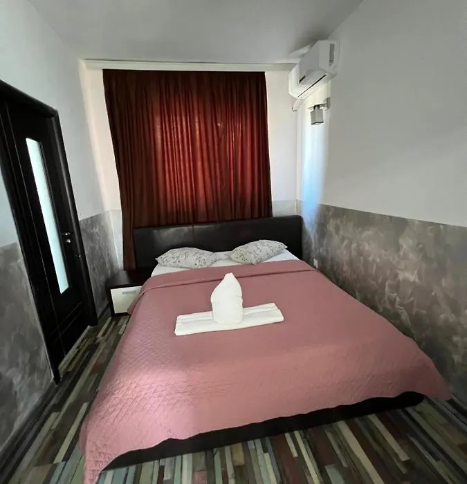 Hotel Minion-1