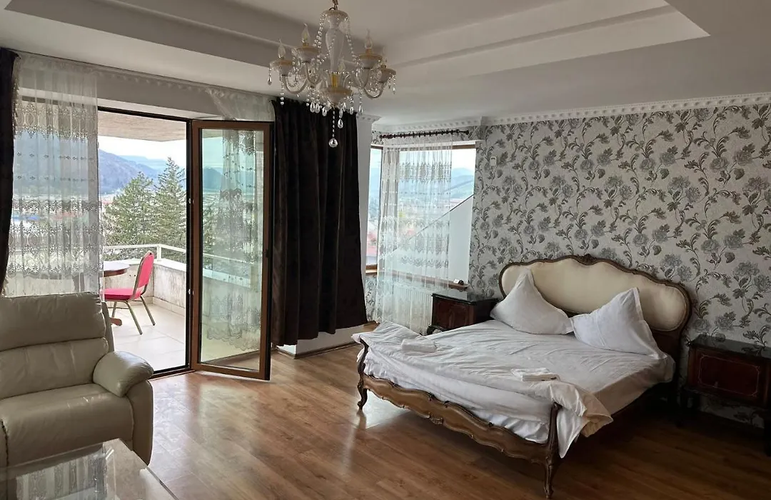 Grand City View-1
