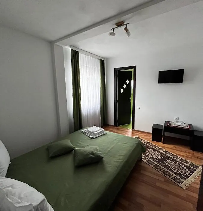 Casa Mihai și Clara-1
