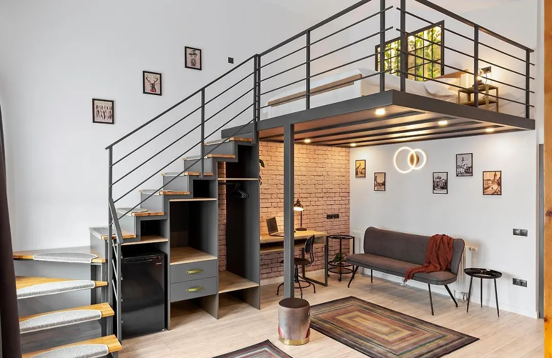 6Rooms-1
