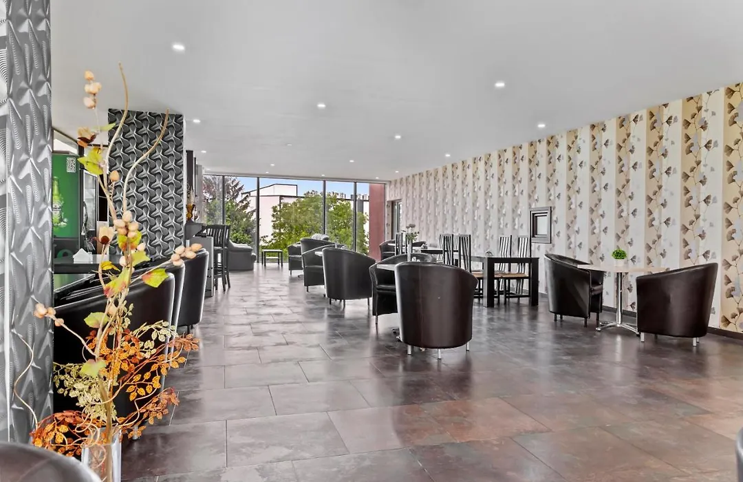 Hotel Charter Otopeni-1