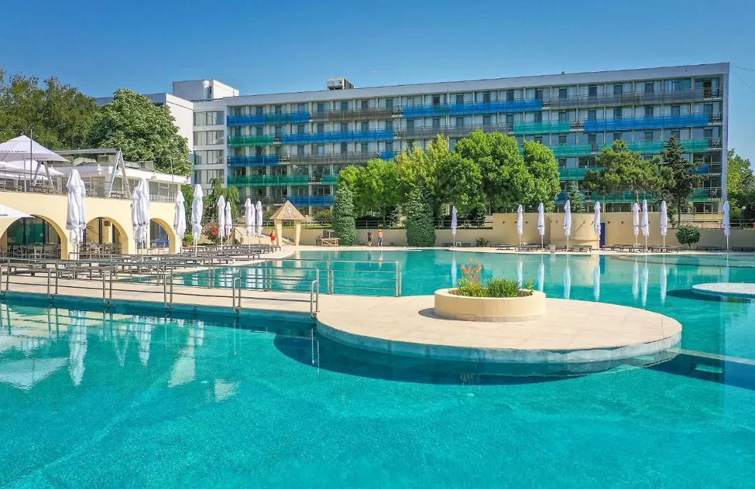 Hotel Cleopatra-1