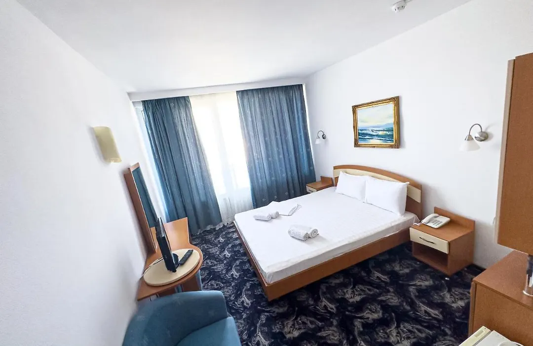 Hotel Sirena Saturn All Inclusive-1