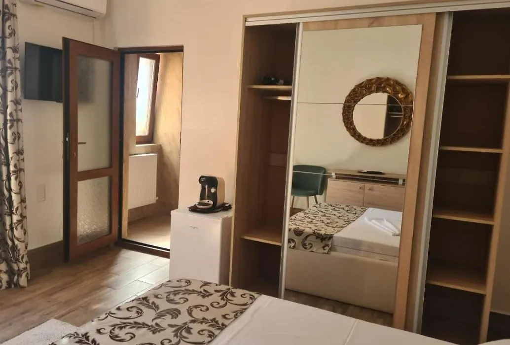 Casa Dadi-1