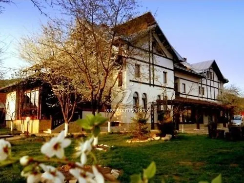 Casa Calin-1