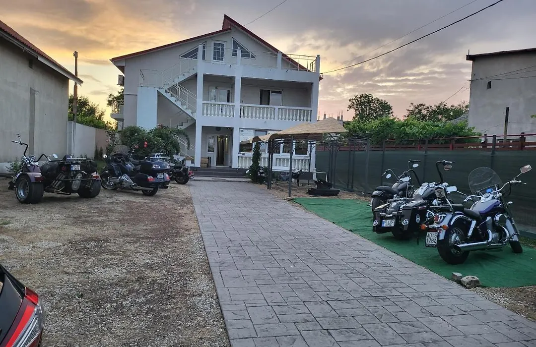 Vila D&D-1