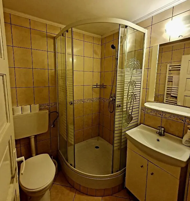 Kodaros Apartman Parajd-1