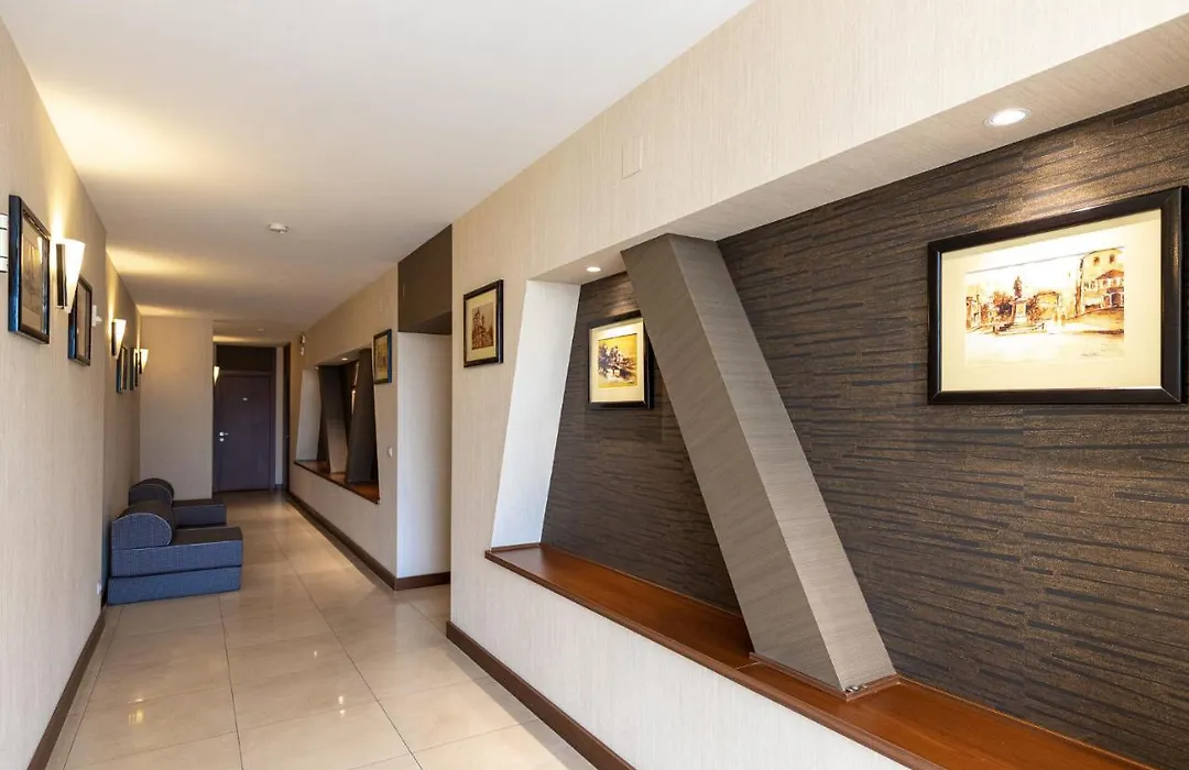 Hotel By Tony-1