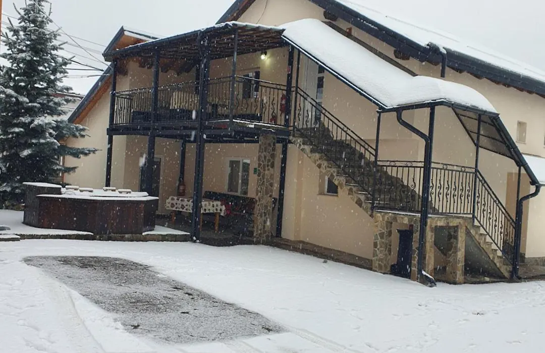 Casa Laurentiu-1