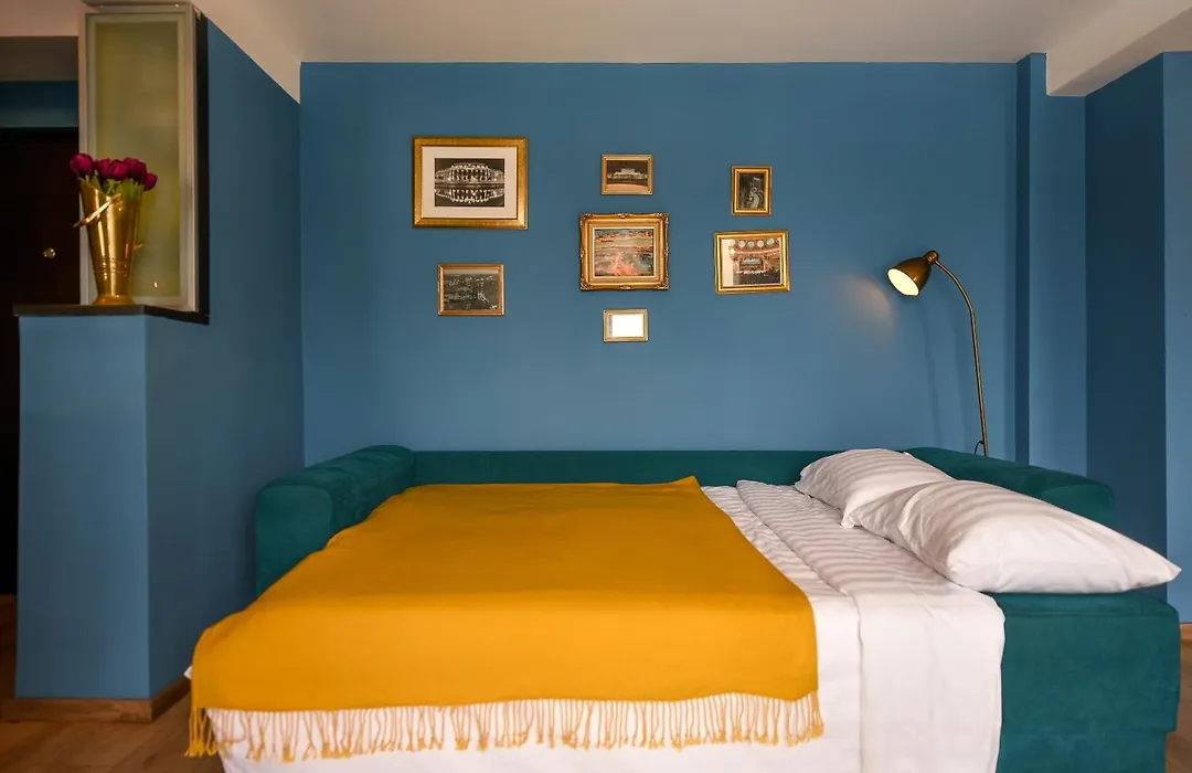 City-Centric Comfort: 1-Bedroom Apartment Near Military Circle-1