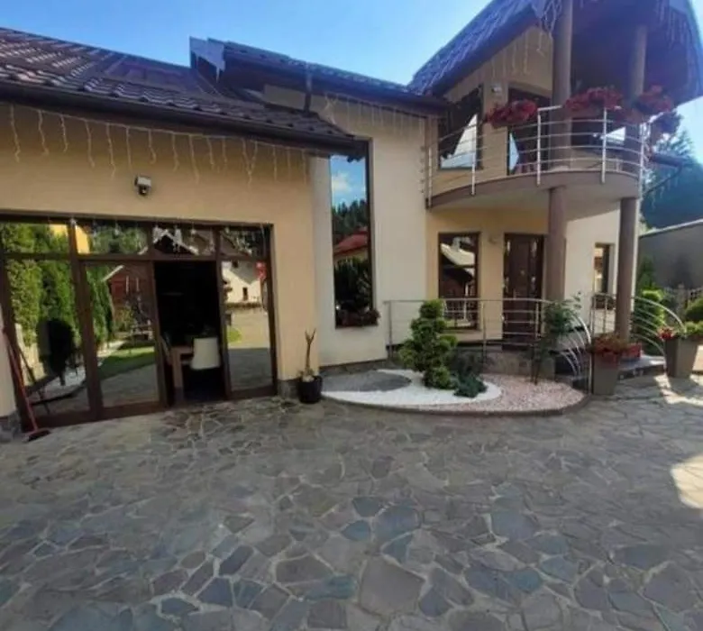 Casa Perla Nordului-1