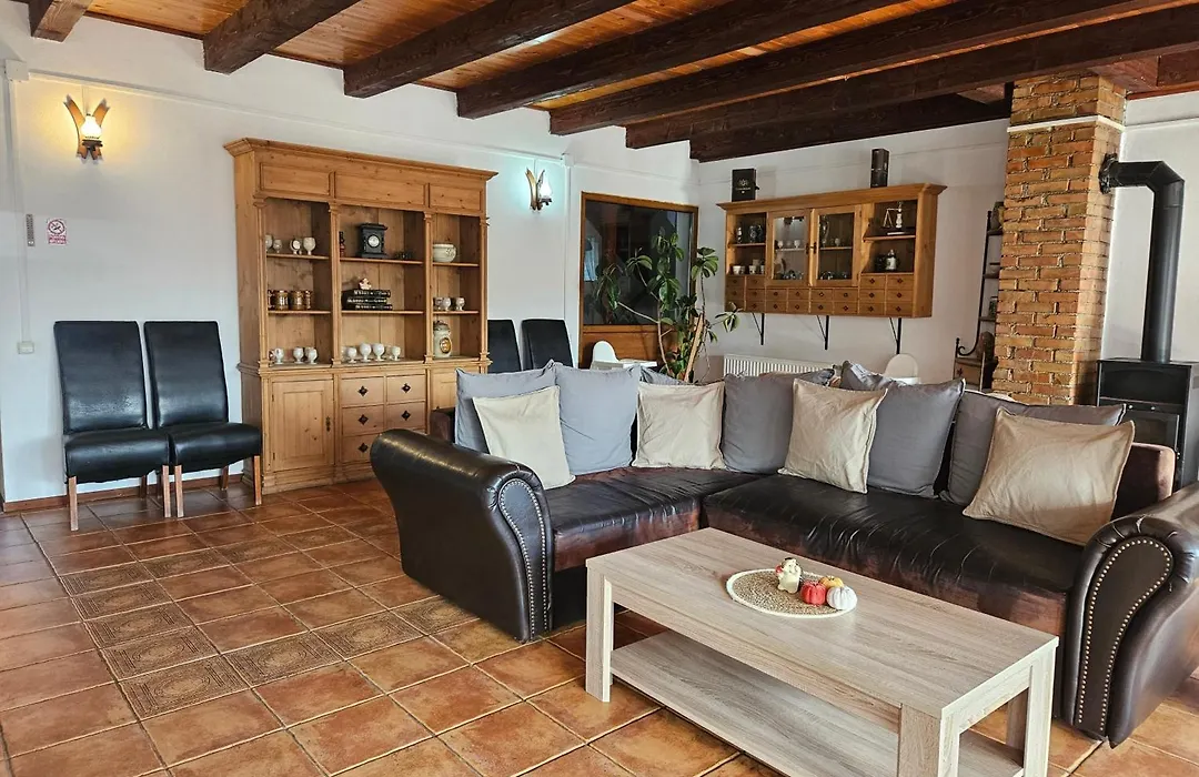 Pensiunea Casa Gobbel-1