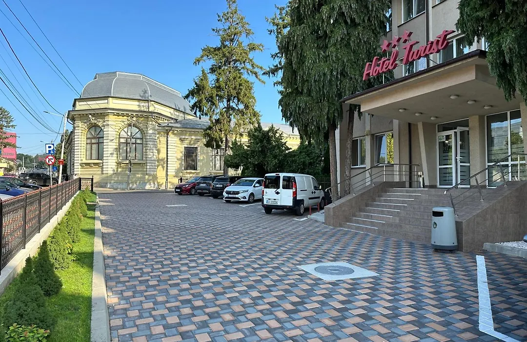 Hotel Turist-1