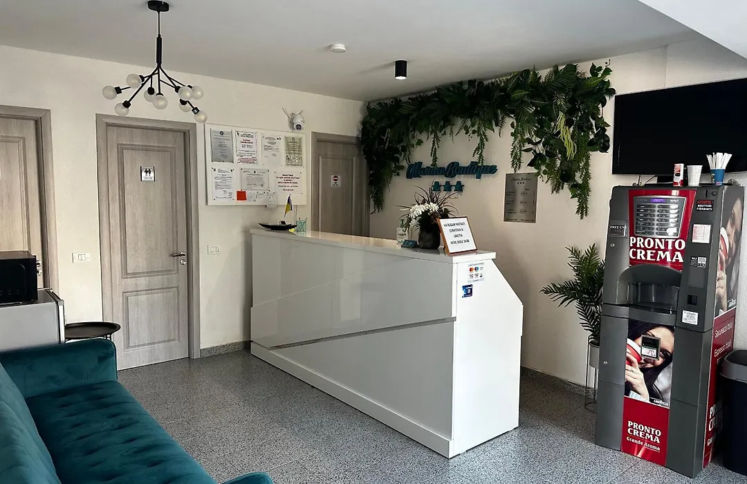 Marina Boutique Costinesti-1