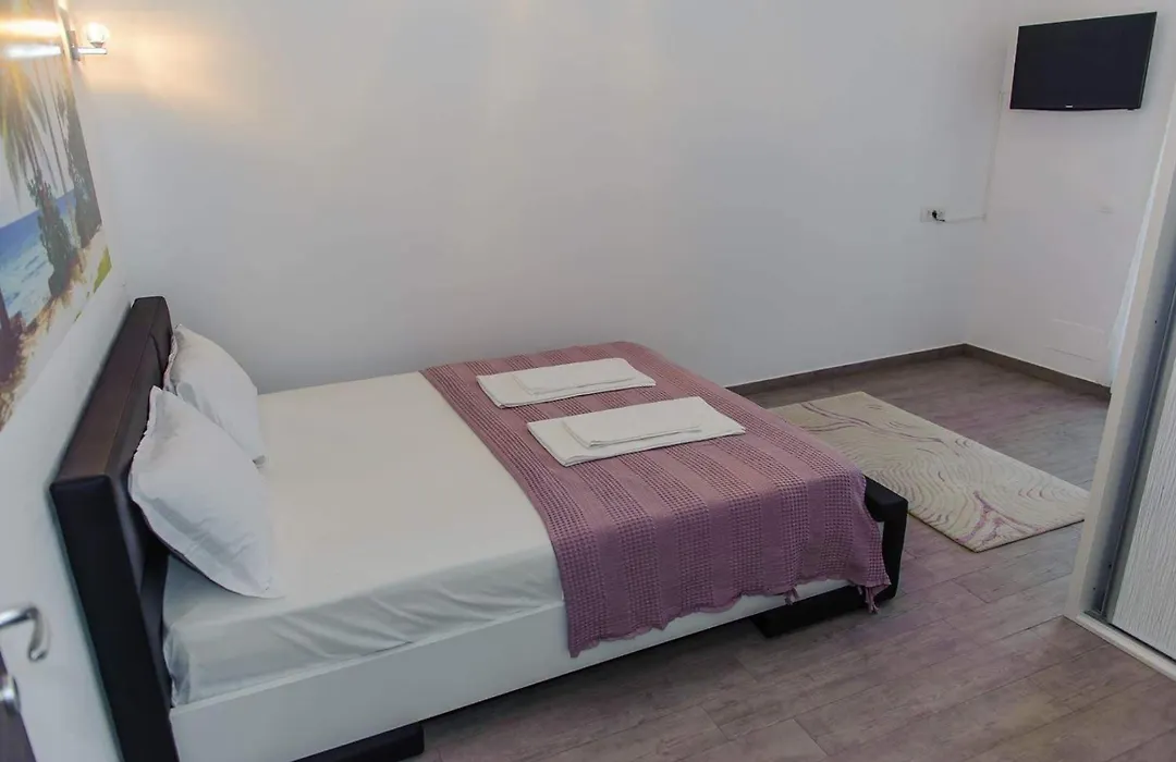 Sophia 2 & Moonlight Apartaments-1