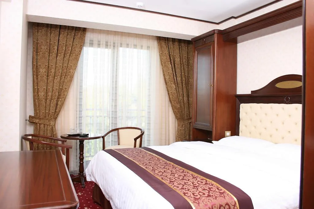 Hestia Hotel-1