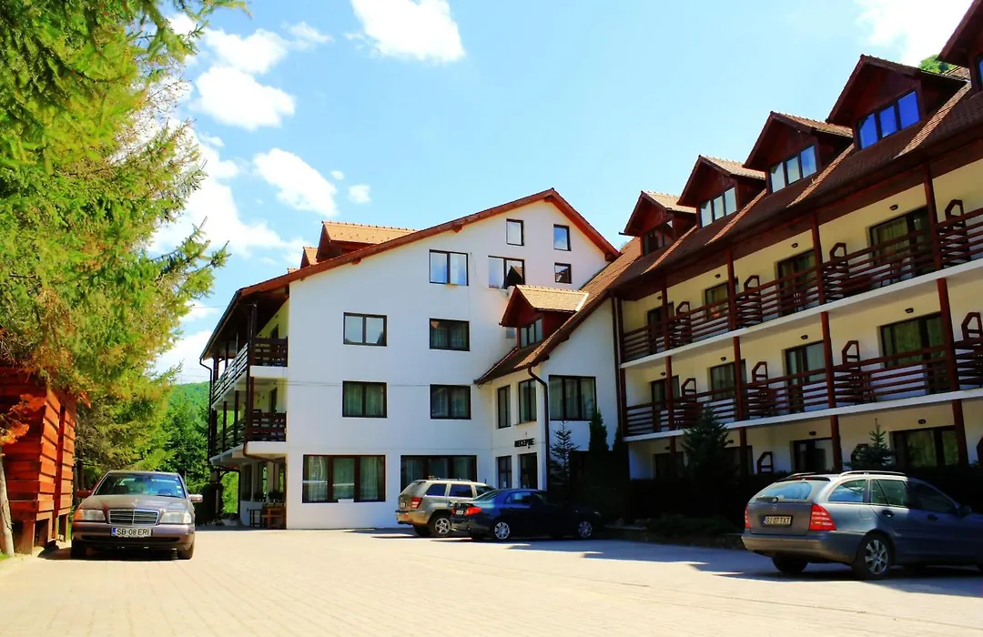 Pensiunea Mai-1