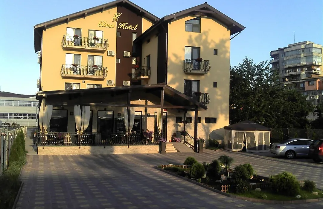 Best Hotel-1