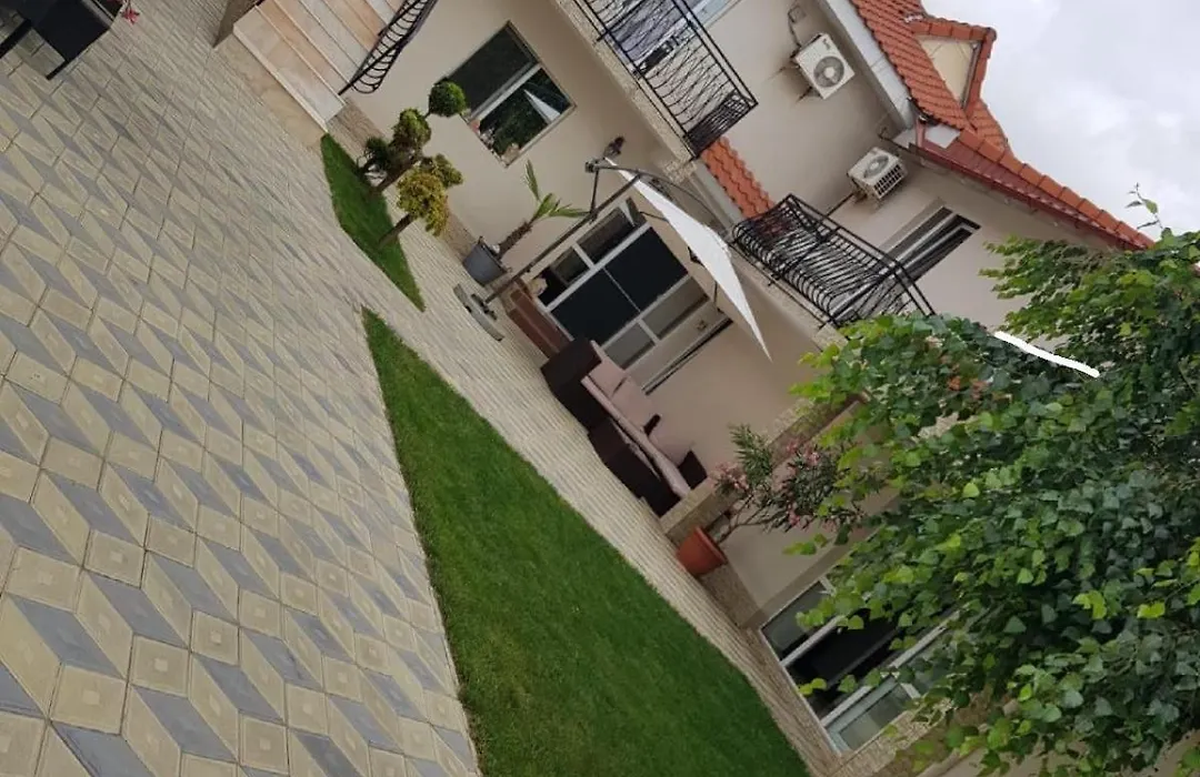 Casa Athena-1